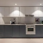 Central, Comfortable شقة ستافانجر